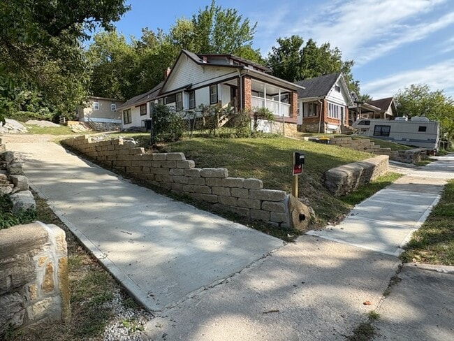 property at 5221 Wayne Ave