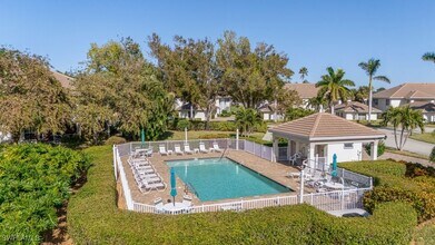 8251 Grand Palm Dr in Ft. Myers, FL - Building Photo - Building Photo