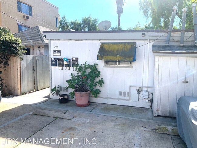 338 University Pl in San Diego, CA - Building Photo - Building Photo