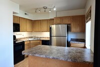 400 Grandview Ct, Unit 412 photo'