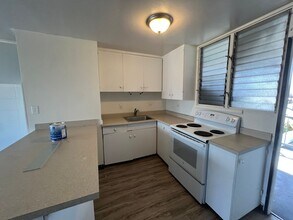 625 University Ave in Honolulu, HI - Building Photo - Building Photo