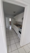 2982 NW 91st St in Miami, FL - Building Photo - Building Photo