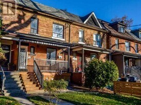 525 Shaw St in Toronto, ON - Building Photo