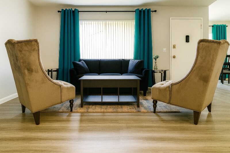 317 E Hazel St in Inglewood, CA - Building Photo