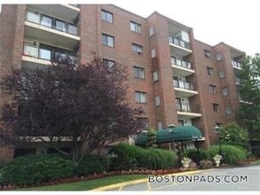 4380 N Main St in Fall River, MA - Building Photo - Building Photo