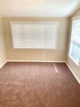 7038 Lacey Ave in Oakland, CA - Building Photo - Building Photo