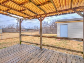 2717 SW 80th St in Oklahoma City, OK - Building Photo - Building Photo