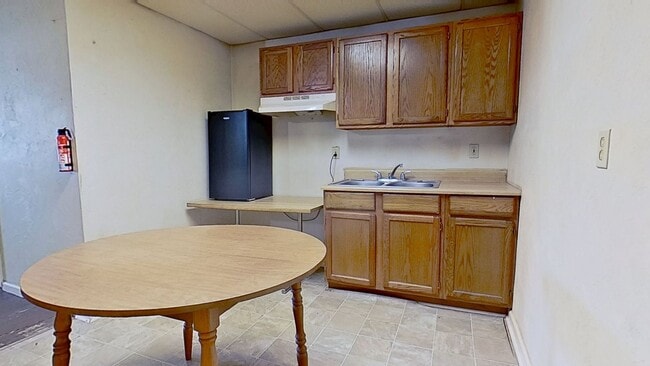 128 S Main St in Spring Grove, PA - Building Photo - Building Photo