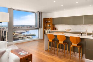 1521 2nd Ave, Unit 2402 in Seattle, WA - Building Photo