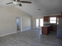 824 Lincoln Rd NE in Lake Placid, FL - Building Photo - Building Photo