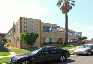 El Segundo Apartments in Gardena, CA - Building Photo - Building Photo