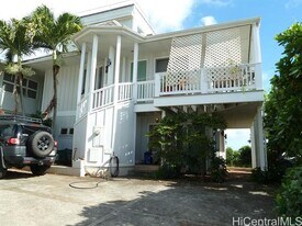 4233 Sierra Dr in Honolulu, HI - Building Photo