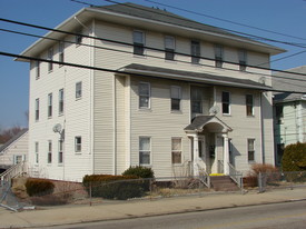 811 Mineral Spring Ave Apartments