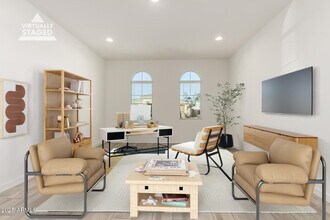 8141 E Paloma Ave in Mesa, AZ - Foto de edificio - Building Photo