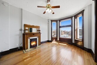 1838 S Ashland Ave in Chicago, IL - Building Photo - Building Photo