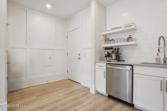 218 3rd Ave in Asbury Park, NJ - Building Photo - Building Photo