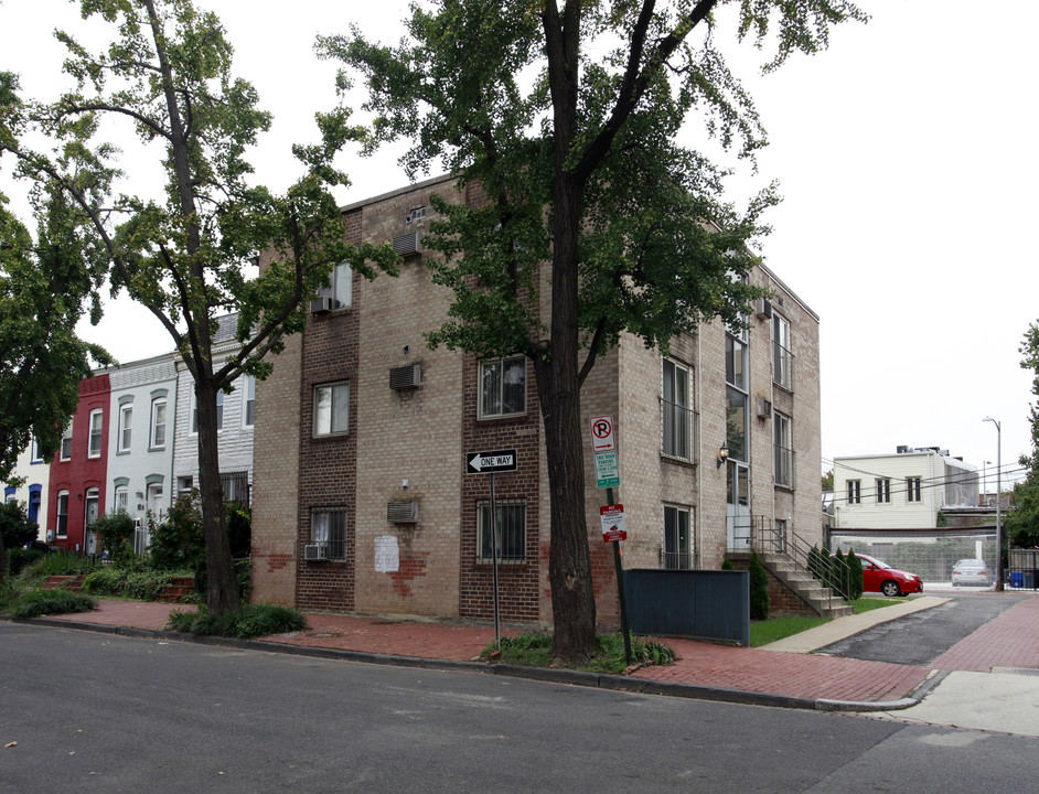 1544 Marion St NW in Washington, DC - Building Photo