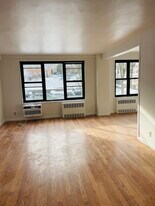 47 Davis Ave, Unit 3k in White Plains, NY - Building Photo