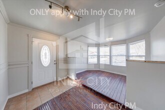 4121 E Naomi St in Indianapolis, IN - Building Photo - Building Photo