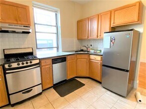 77 Hancock St in Cambridge, MA - Foto de edificio - Building Photo