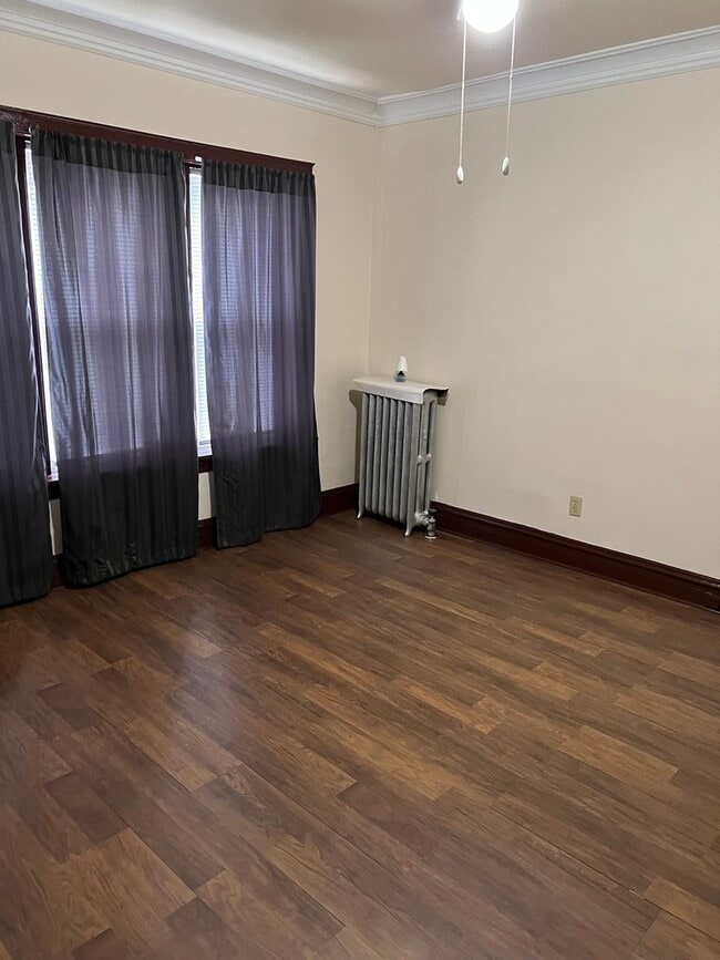 1 W 85th St in Chicago, IL - Building Photo - Building Photo