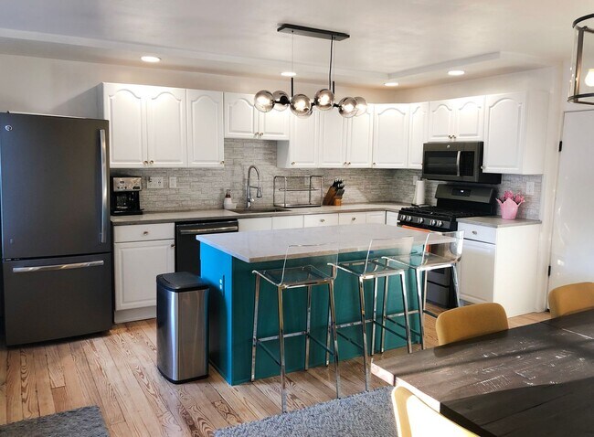 190 S 17th St in Pittsburgh, PA - Building Photo - Building Photo