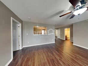 15553 Outside Trl in Noblesville, IN - Building Photo - Building Photo