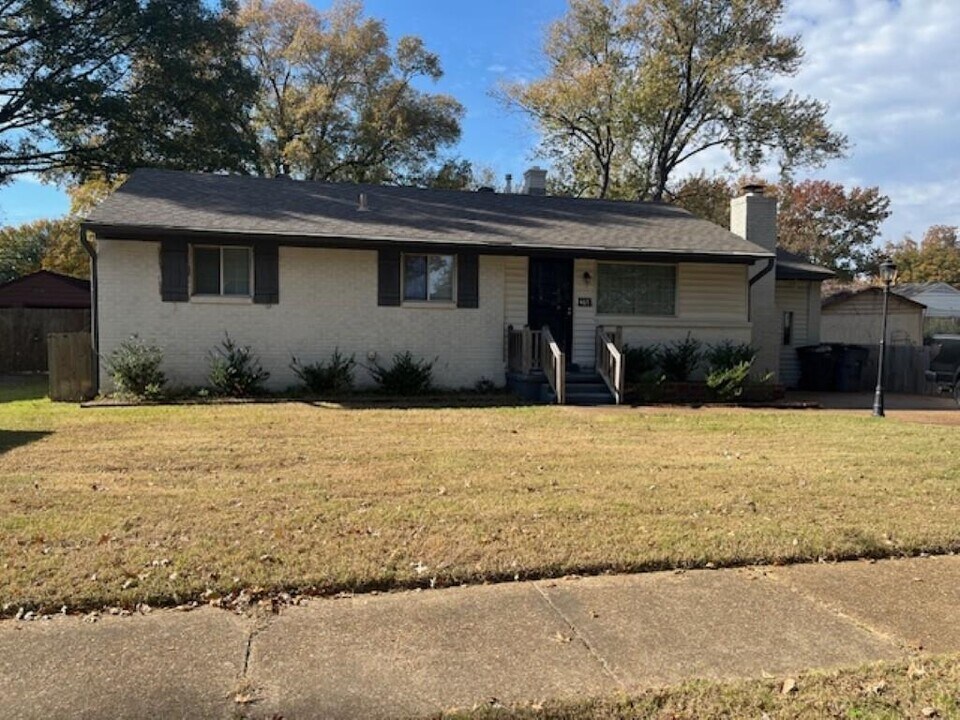 465 Malboro Rd in Memphis, TN - Building Photo
