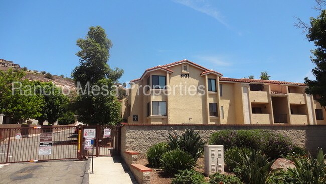 8731 Graves Ave-Unit -UNIT 26 in Santee, CA - Building Photo - Building Photo