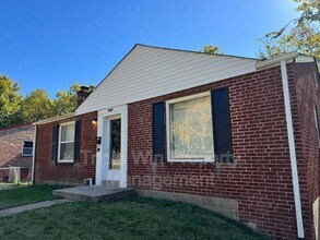 7738 Canton Ave in University City, MO - Building Photo - Building Photo