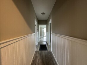 2017 Lee High Dr NE in Huntsville, AL - Building Photo - Building Photo