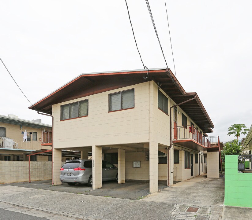 1716 Nanea St in Honolulu, HI - Building Photo