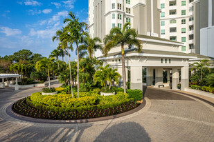 Grande Dominica at the Dunes in Naples, FL - Foto de edificio - Building Photo