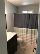 504 Gregory Dr in Vacaville, CA - Building Photo - Building Photo