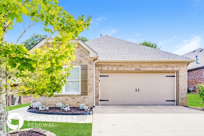 property at 6525 Southern Trace Dr