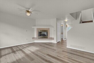 6925 Yellowpine Dr in Colorado Springs, CO - Building Photo - Building Photo