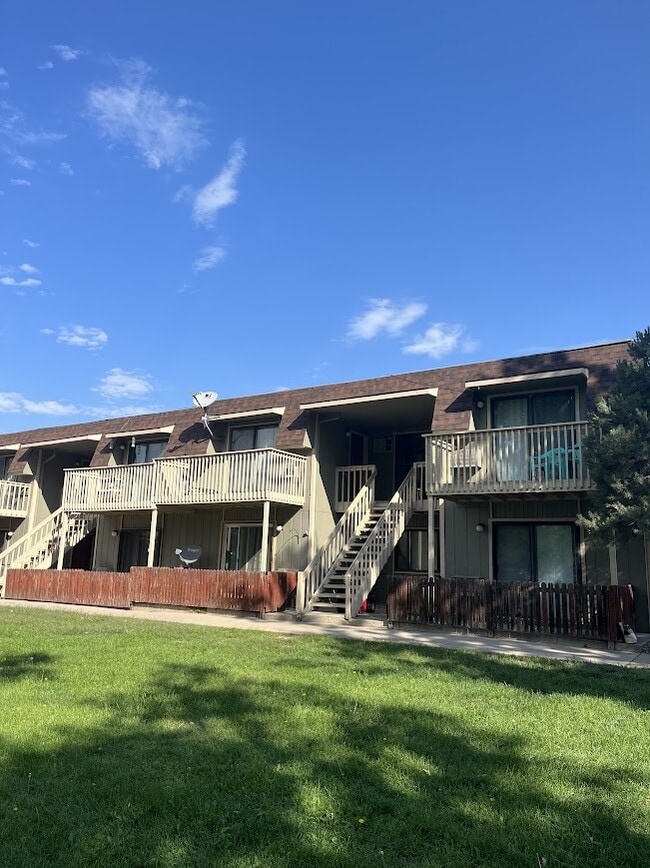 property at 806 Stone Mountain Dr