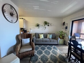 3740 Lower Honoapiilani Rd in Lahaina, HI - Building Photo - Building Photo