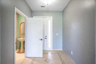 460 Rainbow Springs Terrace in Royal Palm Beach, FL - Building Photo - Building Photo