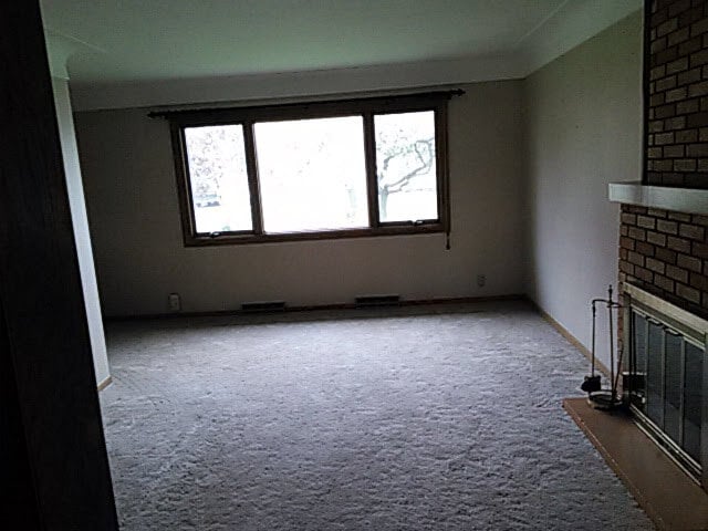 4998 Elm St in Newport, MI - Building Photo - Building Photo