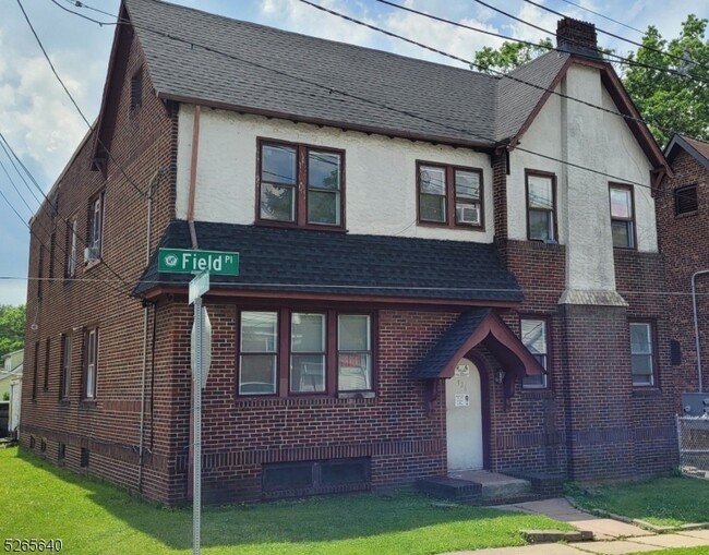 property at 326 Field Pl