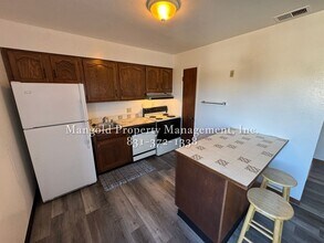 728 Ocean Ave in Monterey, CA - Building Photo - Building Photo