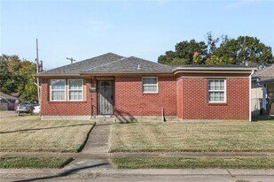 1145 Terry St in New Orleans, LA - Building Photo