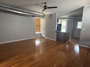 20 W Hinsdale Ave in Hinsdale, IL - Building Photo - Building Photo