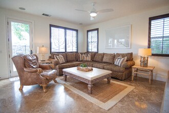 3231 Avenida Aragon in Carlsbad, CA - Building Photo - Building Photo