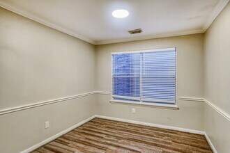 26522 Marble Point Ln, Unit 453 S Kenmore Ave - 410 in Katy, TX - Foto de edificio - Building Photo