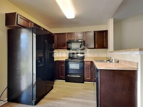 117 Roseberry Cir in Port Wentworth, GA - Foto de edificio - Building Photo