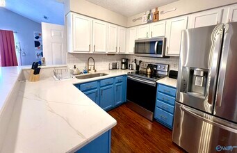 341 Waters Edge Ln in Madison, AL - Building Photo - Building Photo