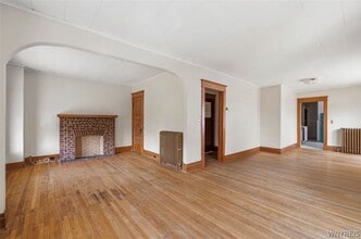 1067 Tonawanda St in Buffalo, NY - Building Photo - Building Photo