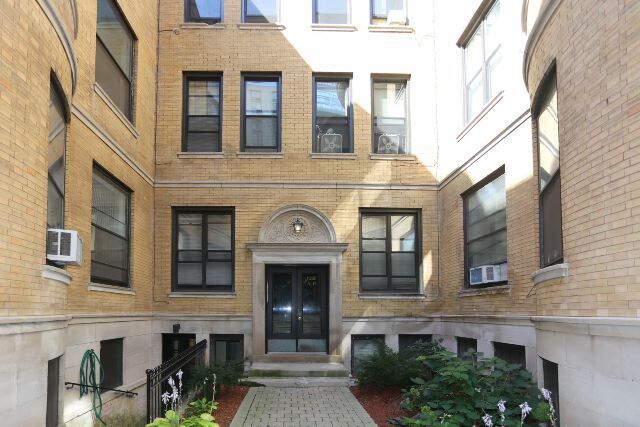 property at 1223 N Dearborn